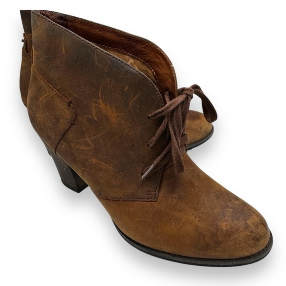Clarks Indigo Distressed Nubuck Leather Lace Up Ankle Boots, Brown, Size 9.5 - Picture 2 of 12